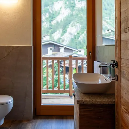 Aparthotel Meijon Salluard Rta Courmayeur